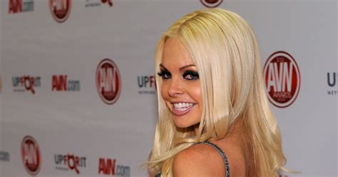 top 10 porn stars in the world|Call ‘Em the Dirty Dozen: The 12 Most Popular Stars in Adult。